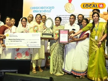 വയോസേവന പുരസ്‌കാരം അർഹതയ്ക്കുള്ള അംഗീകാരം ഒളവണ്ണ പഞ്ചായത്ത് സ്വീകരിക്കുന്നു