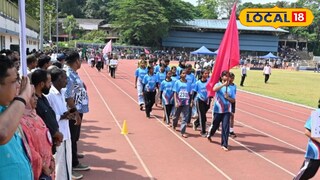  കായികമേളയിൽ പങ്കെടുക്കുന്ന വിദ്യാർത്ഥികളുടെ പരേഡ് 