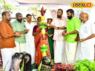 കിസാൻ സഭ ഉദ്ഘാടനം ചെയ്യുന്നു 