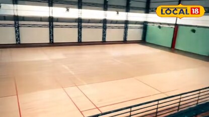 ഇൻഡോർ സ്റ്റേഡിയം 