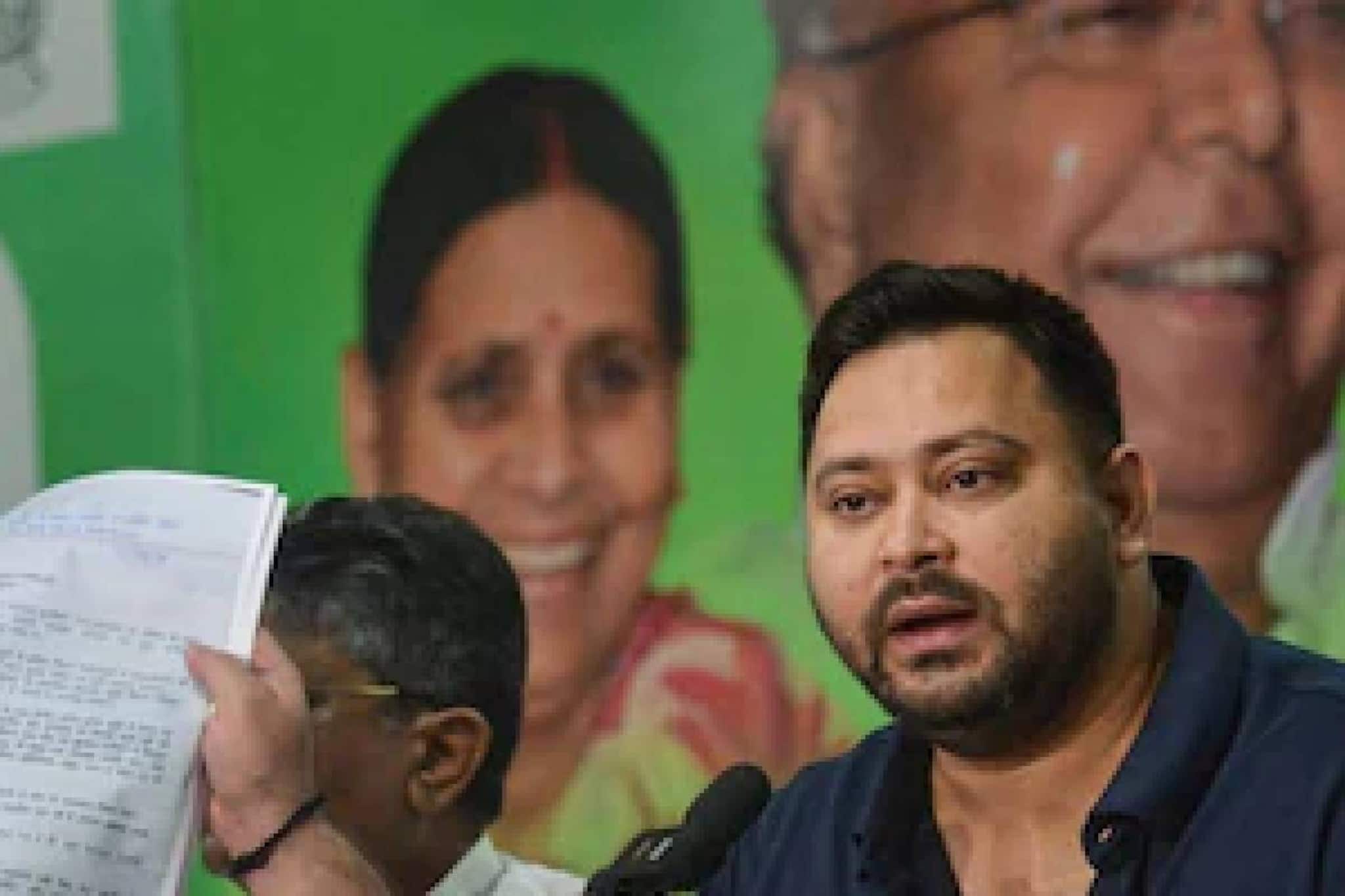 'എല്ലാ വീടുകളിലും ഒരു സർക്കാർ ജോലി'; ബീഹാർ തിരഞ്ഞെടുപ്പിന് മുന്നോടിയായി തേജസ്വി യാദവിന്റെ വമ്പൻ വാഗ്ദാനം