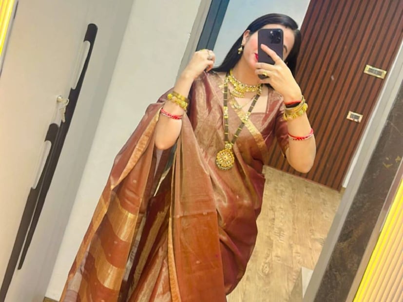 വളരെ ചെറിയ പ്രായം മുതലേ പ്രിയാൽ പഠനത്തിൽ മിടുക്കിയായിരുന്നു. പത്താം ക്ലാസ് പരീക്ഷയിൽ 90 ശതമാനമായിരുന്നു പ്രിയാൽ നേടിയ മാർക്ക്. ബന്ധുക്കളുടെ സമ്മർദത്തിന് വഴങ്ങി പ്രിയാൽ പ്ലസ് വണ്ണിൽ (ഫിസിക്സ്, കെമിസ്ട്രി, ബയോളജി) മെഡിക്കൽ സ്ട്രീം തിരഞ്ഞെടുത്തു. ഈ വിഷയങ്ങളിൽ തീരെ താല്പര്യമില്ലയിരുന്നു എങ്കിലും, സമ്മർദത്തിന് വഴങ്ങി അത് പഠിക്കാൻ ഇറങ്ങിത്തിരിക്കുകയായിരുന്നു ആ പെൺകുട്ടി. പഠനത്തിലെ താൽപര്യക്കുറവ് മൂലമാകാം, പ്രിയാൽ ഫിസിക്സിന് തോറ്റു. ചില മാധ്യമറിപ്പോർട്ടുകൾ അനുസരിച്ച്, പ്രിയാൽ പിന്നീട് എഞ്ചിനീയറിംഗ് പഠനം നടത്തി എന്ന് വിവരമുണ്ട്