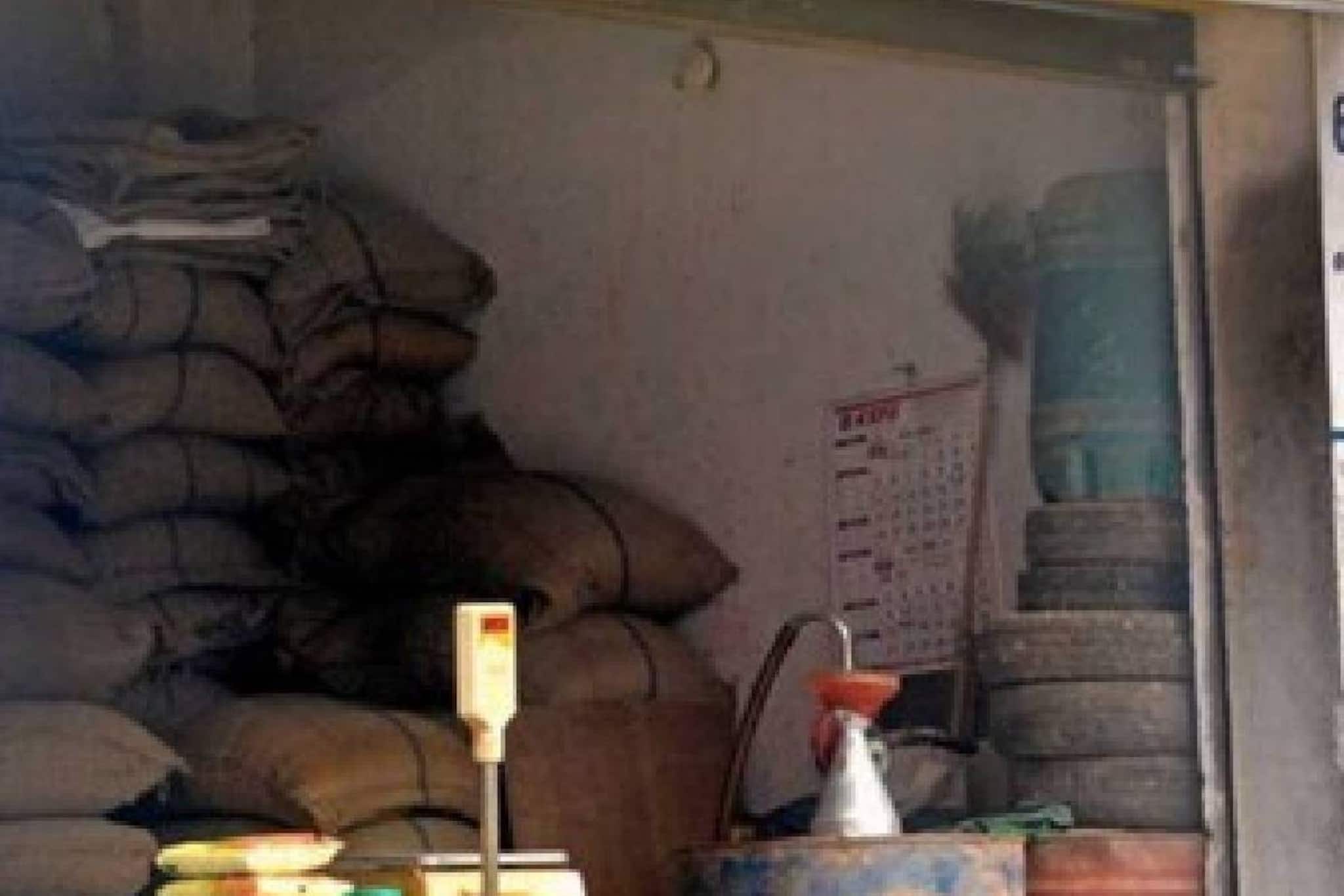 സാധാരണക്കാർക്കുള്ള 43 ലക്ഷം കിലോഗ്രാം റേഷനരി 4 വർഷം കൊണ്ട് കരിഞ്ചന്തക്കാർ തട്ടിയെടുത്തതായി റിപ്പോർട്ട് സാധാരണക്കാർക്കുള്ള 43 ലക്ഷം കിലോഗ്രാം റേഷനരി 4 വർഷം കൊണ്ട് കരിഞ്ചന്തക്കാർ തട്ടിയെടുത്തതായി റിപ്പോർട്ട്