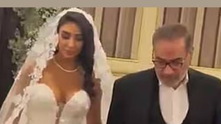 2024 മെയ് മാസത്തിൽ മകളുടെ വിവാഹത്തിൽ അയത്തുള്ള  ഖമേനിയുടെ ഉന്നത ഉപദേഷ്ടാവും ദേശീയ പ്രതിരോധ കൗൺസിലിലെ അദ്ദേഹത്തിന്റെ പ്രതിനിധിയുമായ റിയർ അഡ്മിറൽ അലി ഷംഖാനി Image courtesy: @judepd/X