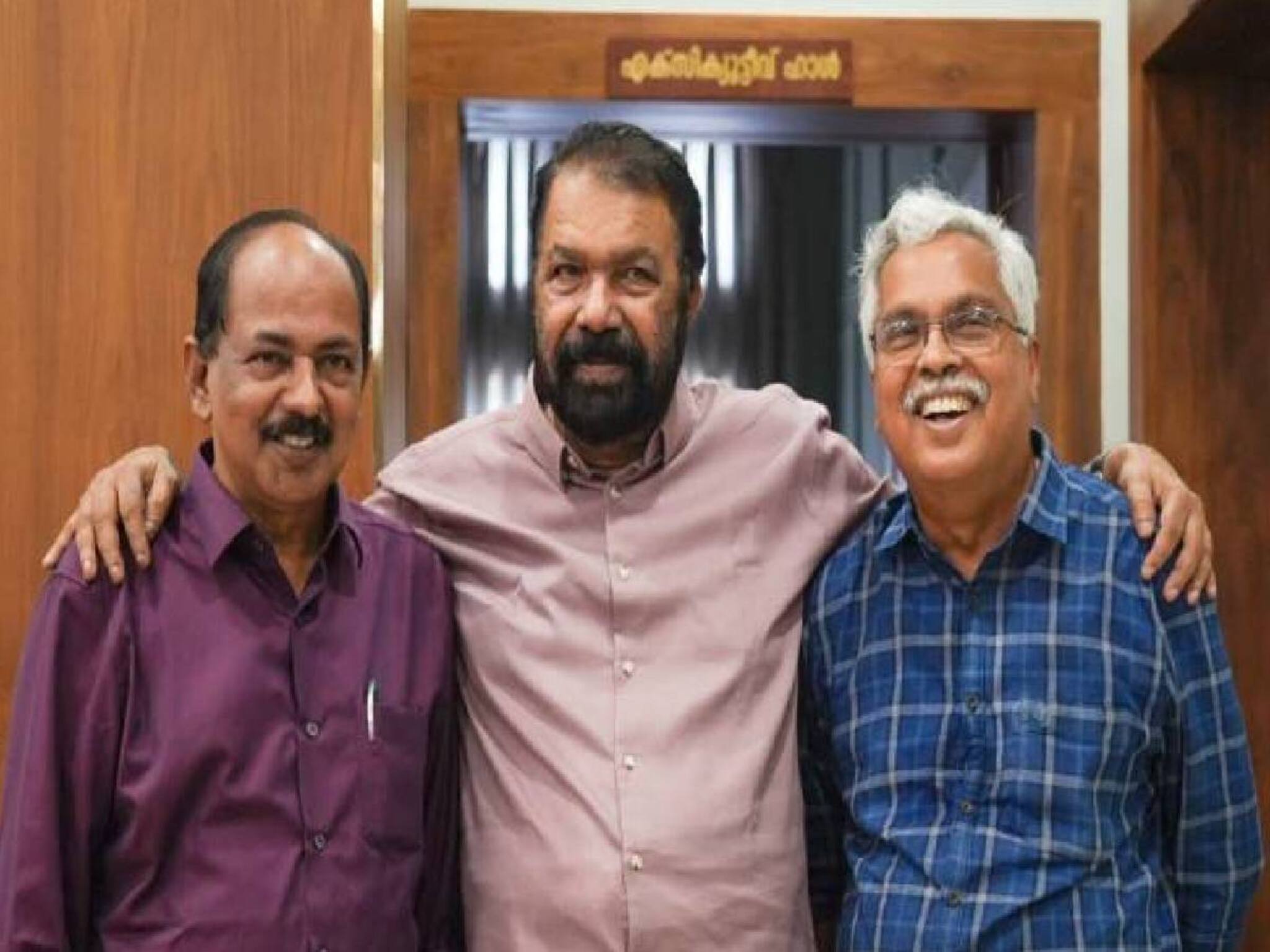 എല്ലാം കോംപ്ലിമെൻസാക്കി; ബിനോയ്‌ വിശ്വത്തെ എം എൻ സ്മാരകത്തിൽ എത്തി കണ്ട് മന്ത്രി ശിവൻകുട്ടി