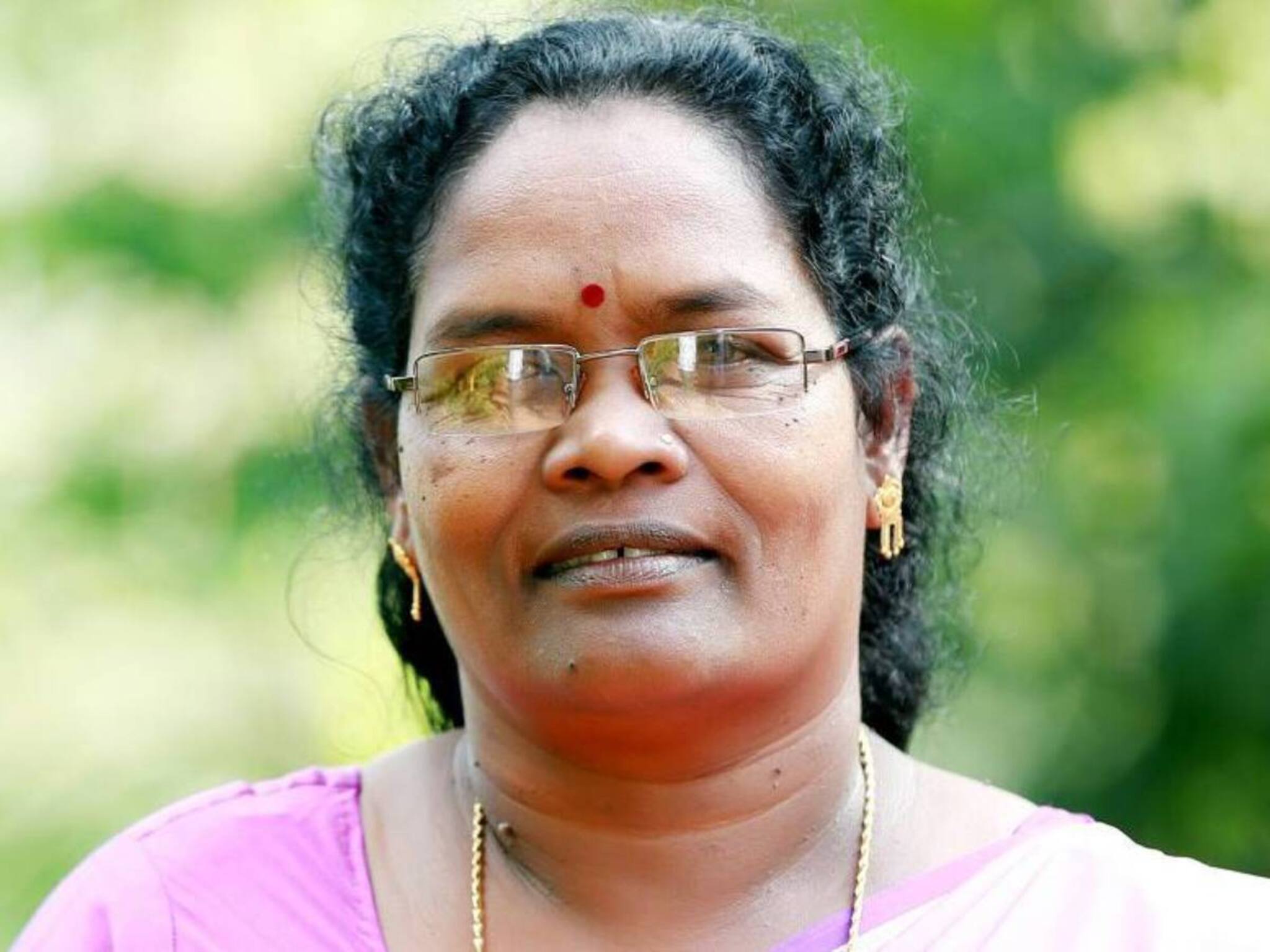 യുഡിഎഫുമായി സഹകരിക്കാൻ സി കെ ജാനു; കോൺഗ്രസിലെ ഒരു വിഭാഗത്തിന് വിയോജിപ്പ്