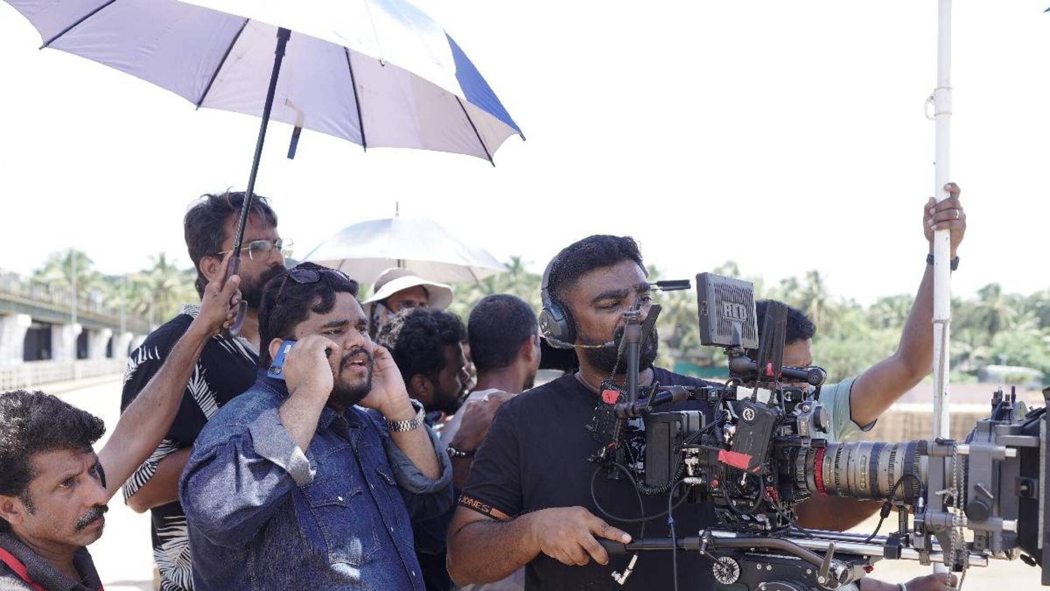 സാഗർ സൂര്യക്കൊപ്പം ഓസ്‌ലറിലെ 'മമ്മൂട്ടി' ആദം സാബിക്; ക്യാമ്പസിന്റെ വർണപ്പൊലിമയുമായി 'ഡർബി' ചിത്രീകരണം പൂർത്തിയായി