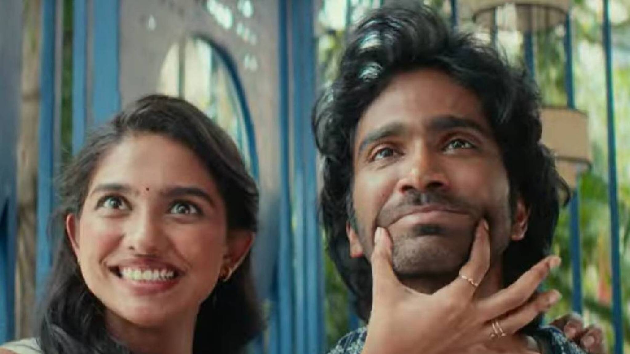 Dude | ആദ്യ ദിനം വേൾഡ് വൈഡ് കളക്ഷൻ 22 കോടി; പ്രദീപ് - മമിത കോംബോയുടെ 'ഡ്യൂഡ്' ബോക്സ് ഓഫീസ് പ്രകടനം