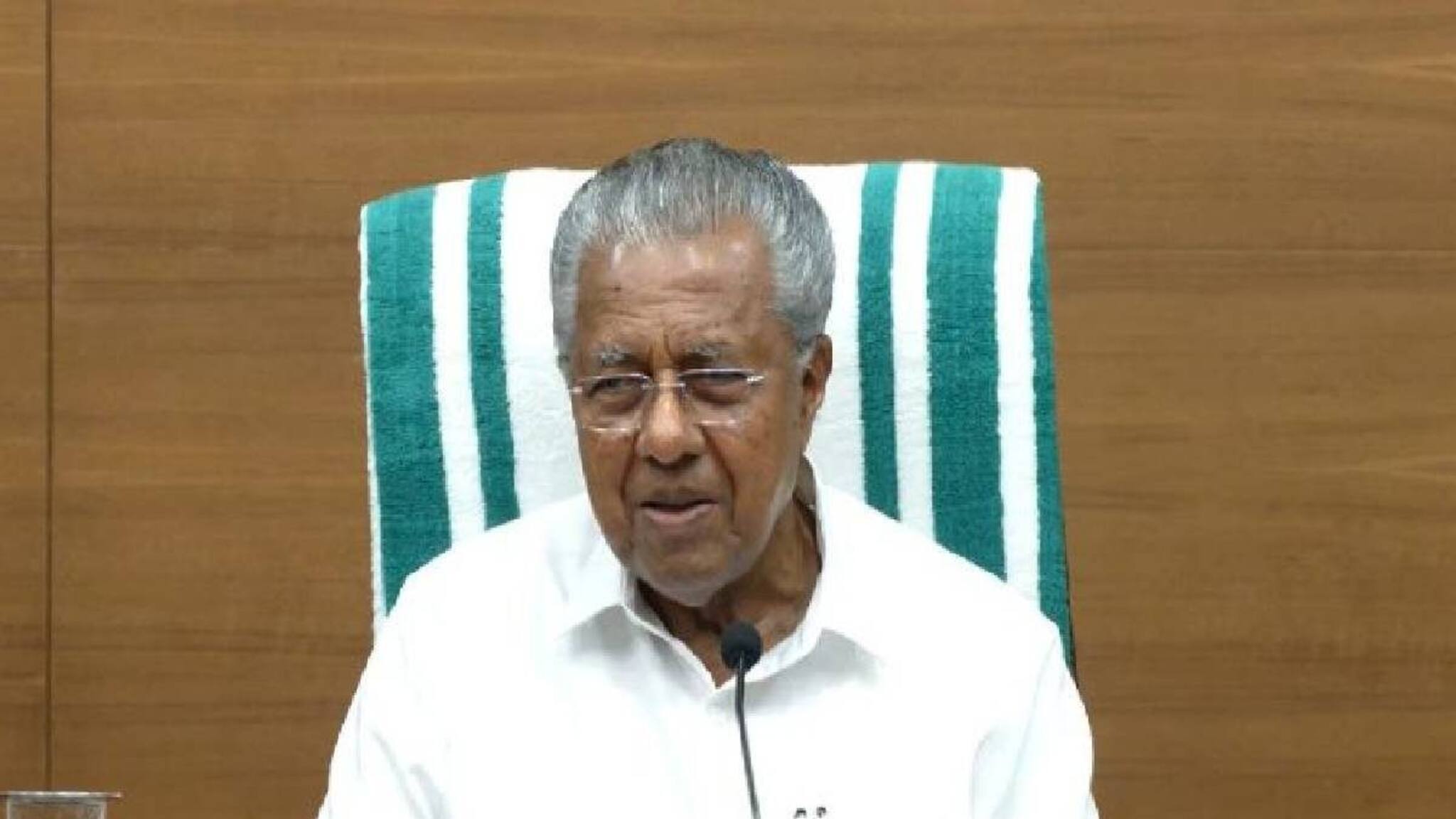 മുഖ്യമന്ത്രി പിണറായി വിജയൻ ബഹ്‌റൈനിൽ; പ്രവാസി സമ്മേളനത്തിൽ പങ്കെടുക്കും