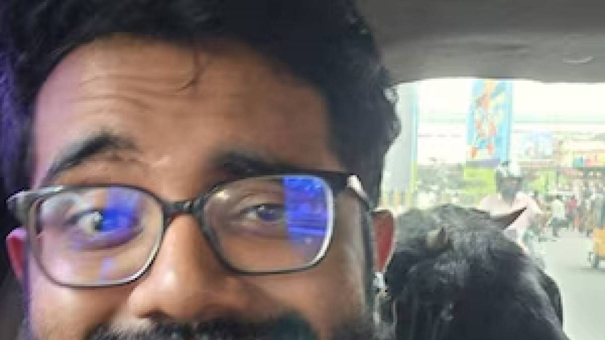 ആടെടാ ആട് ! ആറാട് ! ബെംഗളൂരുവിൽ ബുക്ക് ചെയ്ത കാബ് ഷെയർ ചെയ്യാൻ എത്തിയത്  ഒരു ആട്‌!