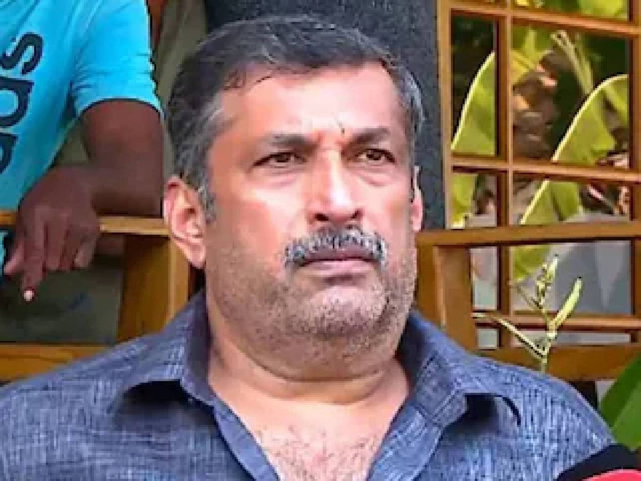 'മോഹന്‍ലാലിനെ ആദരിച്ച ചടങ്ങിന് ലാല്‍സലാം എന്ന പേര് നൽകിയത് അതിബുദ്ധി'; ജയൻ ചേർത്തല