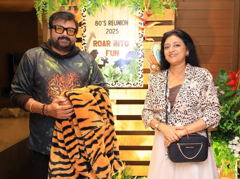അതേ, അത്‌ അക്ഷരാർത്ഥത്തിൽ നവനീത് പാലിക്കുകയും ചെയ്തു. നവനീത് തന്റെ അപ്പക്കായി കൊണ്ടുവന്നത് പുലിയുടെ പ്രിന്റ് ഉള്ള ഒരു വലിയ കോട്ട് ആയിരുന്നു. എന്നാപ്പിന്നെ അതിന്റെ താഴെ എന്തിടും എന്നായി ജയറാമിന്റെ സംശയം. അതിനുള്ള പോംവഴി മകൾ മാളിക അച്ഛന് പറഞ്ഞു കൊടുത്തു; കാലിൽ പെയിന്റ് അടിക്കാം. വേണമെങ്കിൽ താനൊരു വാലും കൂടി വെച്ച് തരാമെന്നായി മാളവിക. അന്ന് ജയറാം ആ പരിപാടിക്ക് ഒരു മുണ്ടും വേഷ്ടിയും കൊണ്ട് അഡ്ജസ്റ്റ് ചെയ്തു. എന്നാൽ ഒരു വർഷത്തിനപ്പുറം അന്ന് തമാശയായി തോന്നിയ ആ വസ്ത്രം കൊണ്ട് ഇങ്ങനെ ഒരു പ്രയോജനം ഉണ്ടാവുകയും ചെയ്തു. ജയറാമും പാർവതിയും കൂടി പോസ് ചെയ്യുന്ന ചിത്രത്തിൽ മരുമകൻ കൊടുത്ത ആ പുലി പ്രിന്റ് കോട്ട് അദ്ദേഹം കയ്യിൽ വച്ചിട്ടുള്ളതായി കാണാം