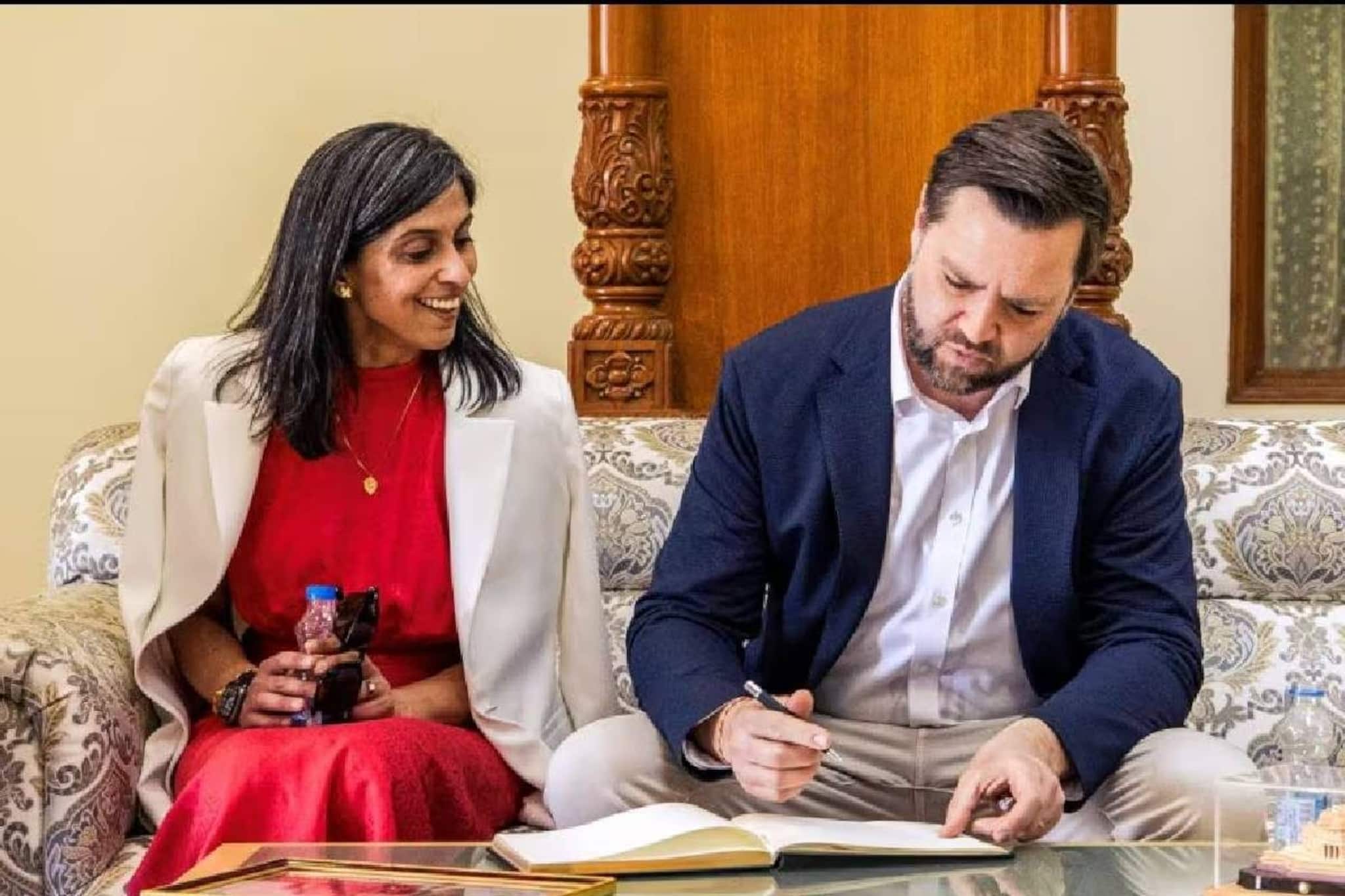 ഹിന്ദുവായ ഭാര്യ ക്രിസ്ത്യാനിയാകുമെന്ന് പ്രതീക്ഷിക്കുന്നതായി  യുഎസ് വൈസ് പ്രസിഡന്റ് ജെഡി വാന്സ് ഹിന്ദുവായ ഭാര്യ ക്രിസ്ത്യാനിയാകുമെന്ന് പ്രതീക്ഷിക്കുന്നതായി  യുഎസ് വൈസ് പ്രസിഡന്റ് ജെഡി വാന്സ്