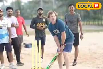 ആലപ്പുഴയിൽ യുവാക്കളോടൊപ്പം കളിക്കളത്തിൽ ഇറങ്ങി ജോണ്ടി റോഡ്സ്