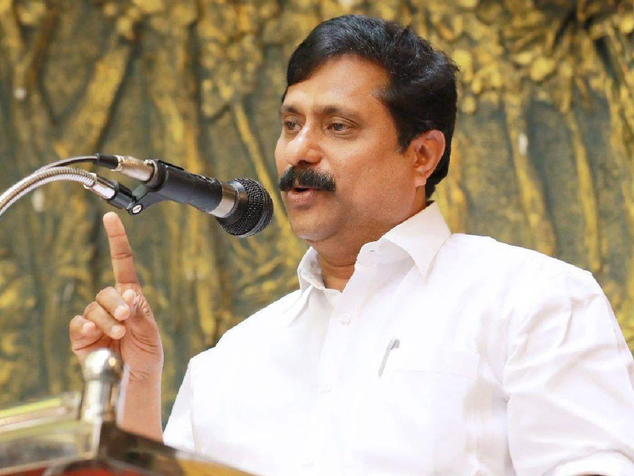 'കോൺഗ്രസ് നേതാവ് നിരന്തരം ചൂഷണം ചെയ്തു'; നെയ്യാറ്റിൻകരയിൽ ജീവനൊടുക്കിയ വീട്ടമ്മയുടെ കുറിപ്പില്‍ ഗുരുതര പരാമര്‍ശം