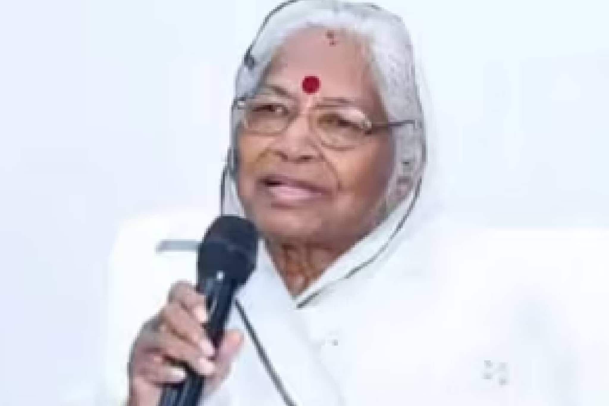 ആർ‌എസ്‌എസ് ശതാബ്ദി പരിപാടിയിൽ പങ്കെടുക്കില്ലെന്ന് ചീഫ് ജസ്റ്റിസ് ബിആർ ഗവായിയുടെ അമ്മ