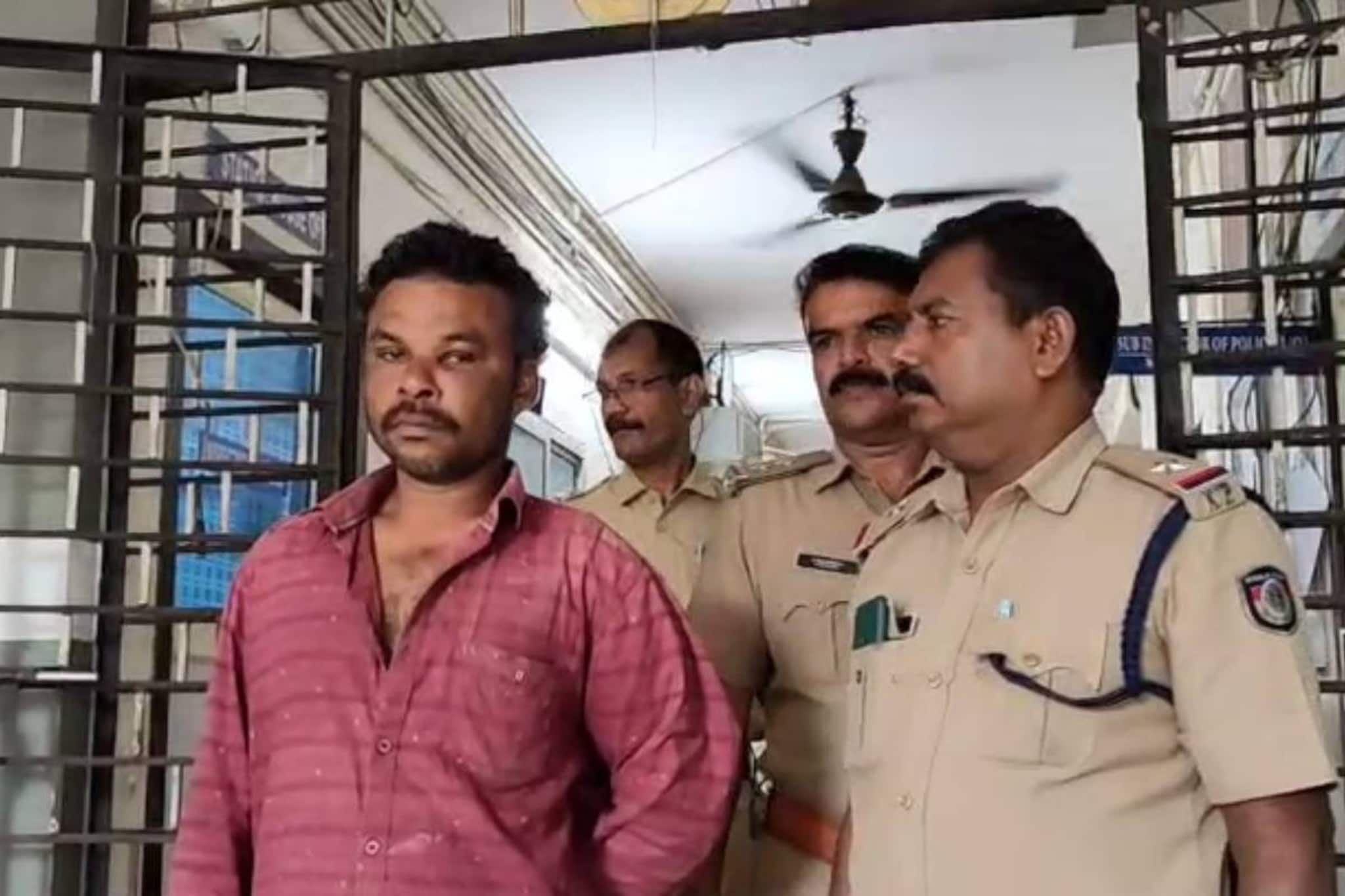 മഴ നനയാതിരിക്കാൻ ബസ് സ്റ്റോപ്പിൽ കയറിനിന്ന രണ്ടാംക്ലാസുകാരിക്ക് നേരെ ലൈംഗികാതിക്രമം; പ്രതിയെ നാട്ടുകാർ ഓടിച്ചിട്ട് പിടികൂടി