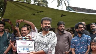 സിനിമയുടെ പൂജാവേളയിൽ നിന്നും സിനിമയുടെ പൂജാവേളയിൽ നിന്നും