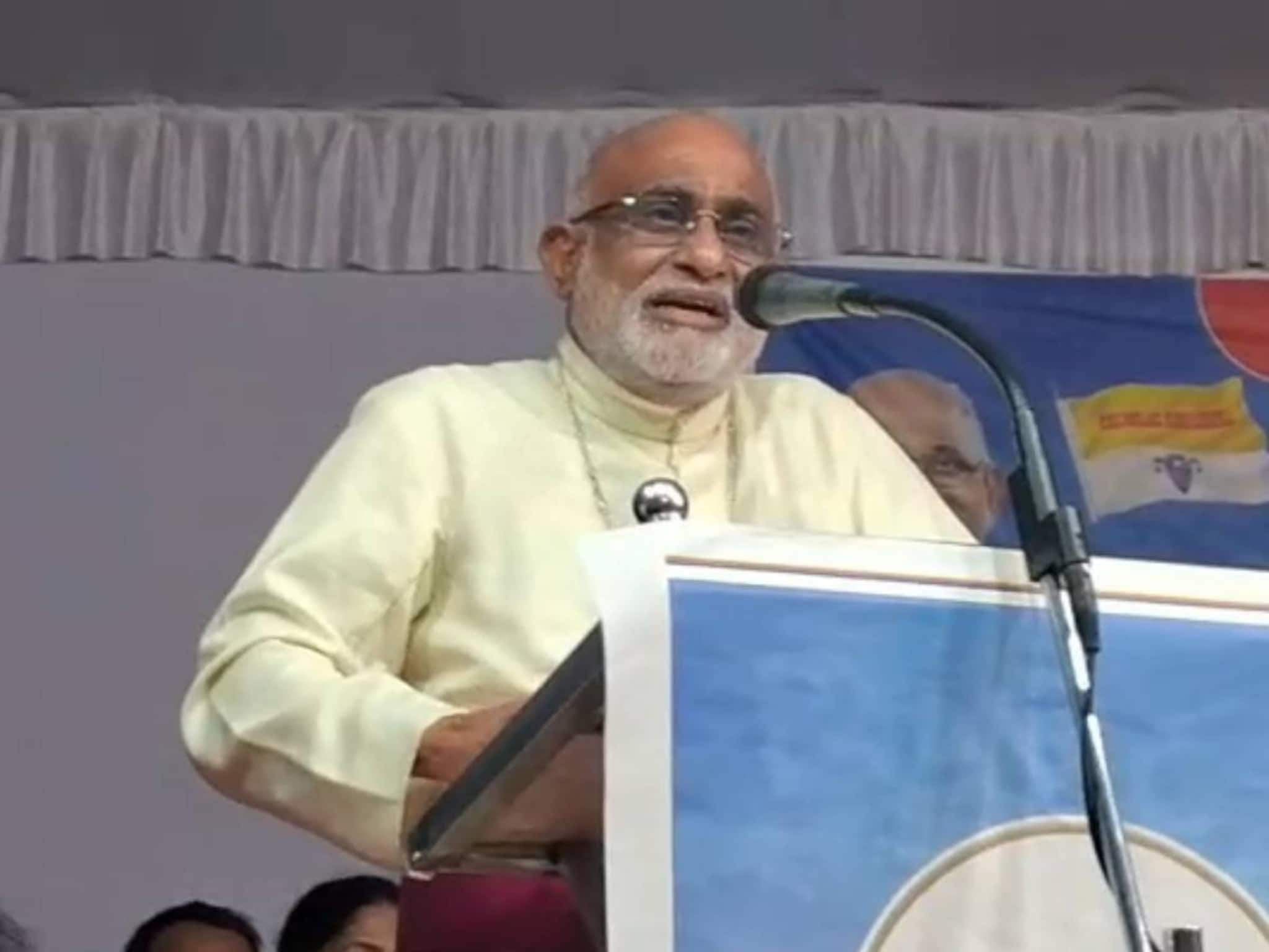 'സ്കൂൾ പിടിച്ചെടുക്കാൻ ശ്രമിച്ച ആദ്യത്തെ കമ്മ്യൂണിസ്റ്റ് സർക്കാർ തലകുത്തിവീണു'; വിമോചന സമരം ഓർമിപ്പിച്ച് ആർച്ച് ബിഷപ്പ് മാർ റാഫേൽ തട്ടിൽ