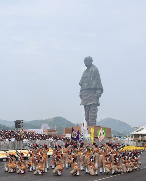  ദേശീയ സമഗ്രത, സദ്ഭരണം, പൊതുസേവനം എന്നിവയോടുള്ള സർദാർ വല്ലഭായ് പട്ടേലിന്റെ അചഞ്ചലമായ പ്രതിബദ്ധത തലമുറകളെ പ്രചോദിപ്പിക്കുന്നുവെന്ന് പ്രധാനമന്ത്രി നരേന്ദ്ര മോദി പറഞ്ഞു.