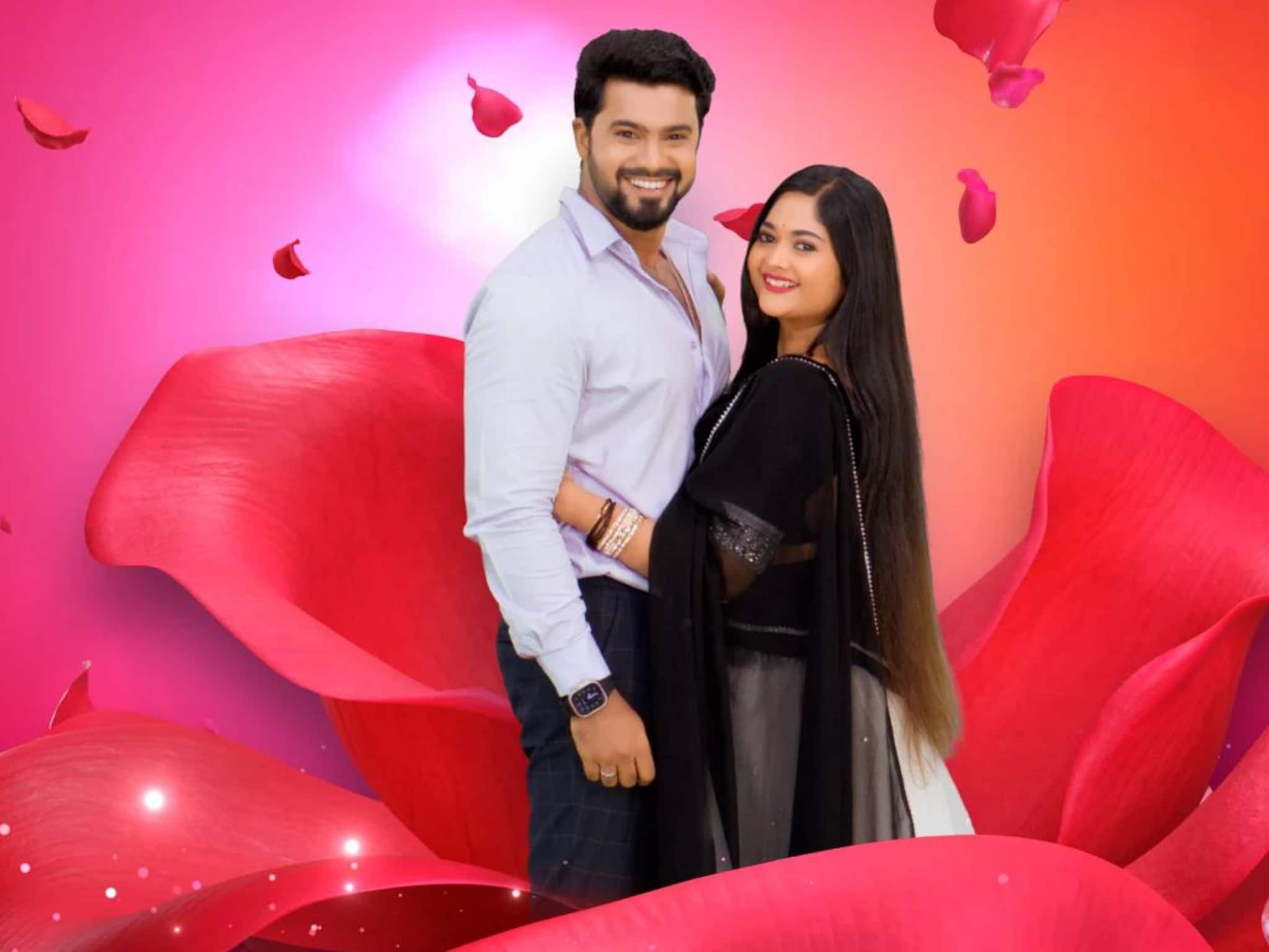 മലയാളത്തിലെ ഏറ്റവും നീണ്ട ടെലിവിഷൻ പരമ്പരയായി ഏഷ്യാനെറ്റിലെ 'മൗനരാഗം'; അഞ്ചു വർഷം കൊണ്ട് 1526 എപ്പിസോഡുകൾ