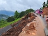 മൂന്നാര്‍ ദേശീയപാതയില്‍ വീണ്ടും മണ്ണിടിച്ചില്‍; രാത്രിയാത്രാ നിരോധനമുള്ളതിനാൽ ദുരന്തം ഒഴിവായി
