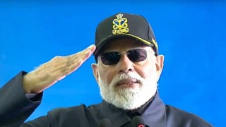 പ്രധാനമന്ത്രി നാവികസേനാംഗങ്ങളെ അഭിസംബോധന ചെയ്യുന്നു (PTI)
