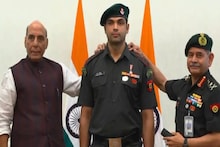 ഒളിമ്പിക്സ് സ്വർണമെഡൽ ജേതാവ് നീരജ് ചോപ്രയ്ക്ക് ഇന്ത്യൻ ആർമിയിൽ ഓണററി ലെഫ്റ്റനന്റ് കേണൽ പദവി