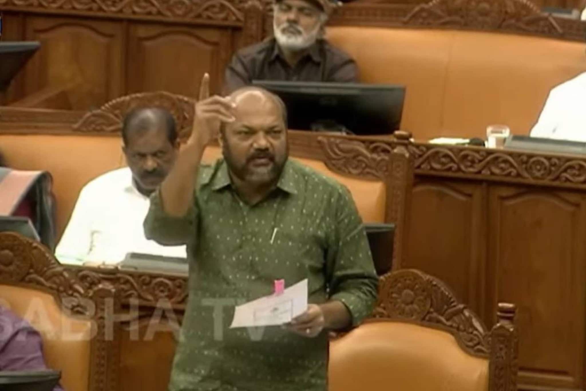 വായ്പയെടുത്തതിന്റെ പേരിൽ ഇനി കിടപ്പാടം നഷ്ടപ്പെടില്ല; നിയമസഭ പാസാക്കിയ ഏക കിടപ്പാടം സംരക്ഷണ ബില്ലിലെ വ്യവസ്ഥകൾ