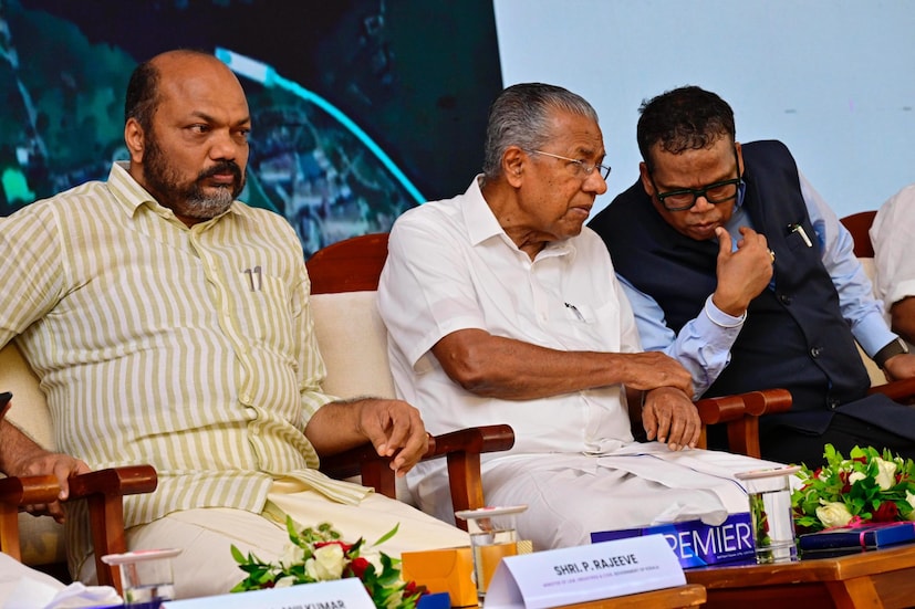  വാട്ടർ മെട്രോയുടെ മാതൃകയിൽ സർവീസ് ഒരുക്കുന്നതിനുള്ള പിന്തുണ ആവശ്യപ്പെട്ടു കൊണ്ട് വിവിധ സംസ്ഥാന സർക്കാരുകളും വിദേശ രാജ്യങ്ങളും വരെ കേരളത്തെ നിരന്തരം സമീപിക്കുന്നുണ്ട്. മുംബൈ അടക്കമുള്ള 20 നഗരങ്ങളിൽ വാട്ടർ മെട്രോയുടെ സാധ്യതാ പഠനങ്ങൾ നടത്തിക്കൊണ്ടിരിക്കുകയാണ് കൊച്ചി മെട്രോ റെയിൽ ലിമിറ്റഡ്.
