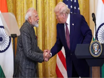 News18