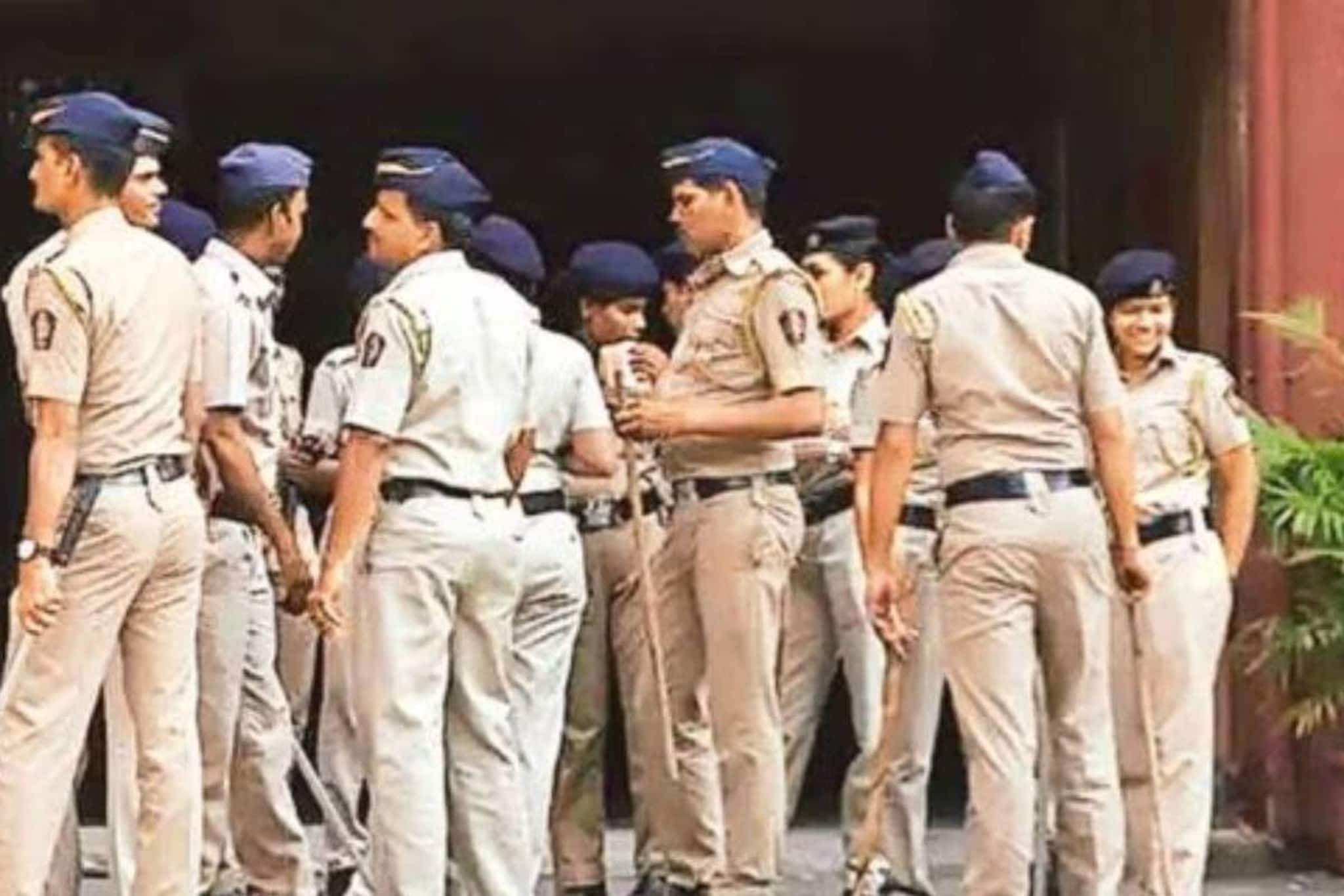 പരീക്ഷ മാറ്റിവയ്ക്കാന്‍ പ്രിന്‍സിപ്പൽ മരിച്ചതായി വ്യാജ കത്ത്; രണ്ട് വിദ്യാര്‍ഥികള്‍ക്കെതിരേ കേസ്