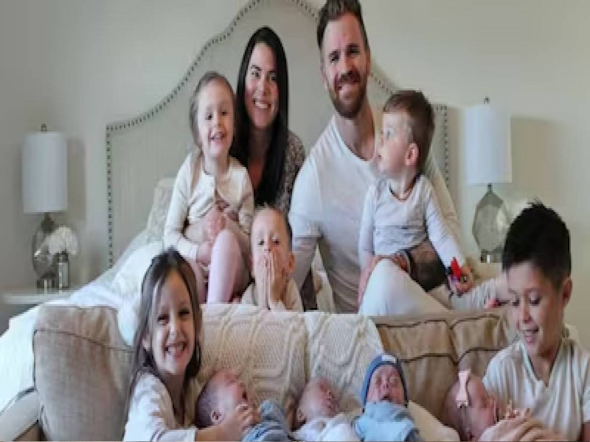 അഞ്ച് കുട്ടികളുടെ അമ്മ വീണ്ടും ഗര്‍ഭിണി; സ്‌കാനിങ്ങില്‍  കുഞ്ഞുങ്ങളുടെ എണ്ണം അറിഞ്ഞ ഭര്‍ത്താവ് ഞെട്ടി