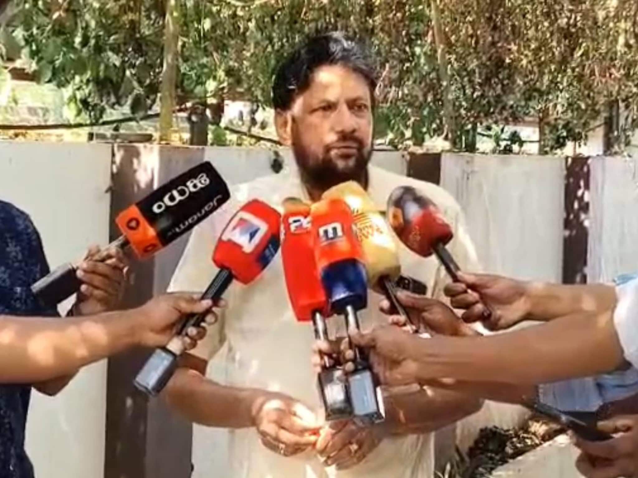 'മുരാരി ബാബു പറയുന്നത് കള്ളം, ദ്വാരപാലക ശിൽപങ്ങൾ സ്വർണം പൂശാൻ ചെന്നൈയിൽ കൊണ്ടുപോകാൻ അനുമതി കൊടുത്തില്ല' തന്ത്രി കണ്ഠരര് രാജീവര്