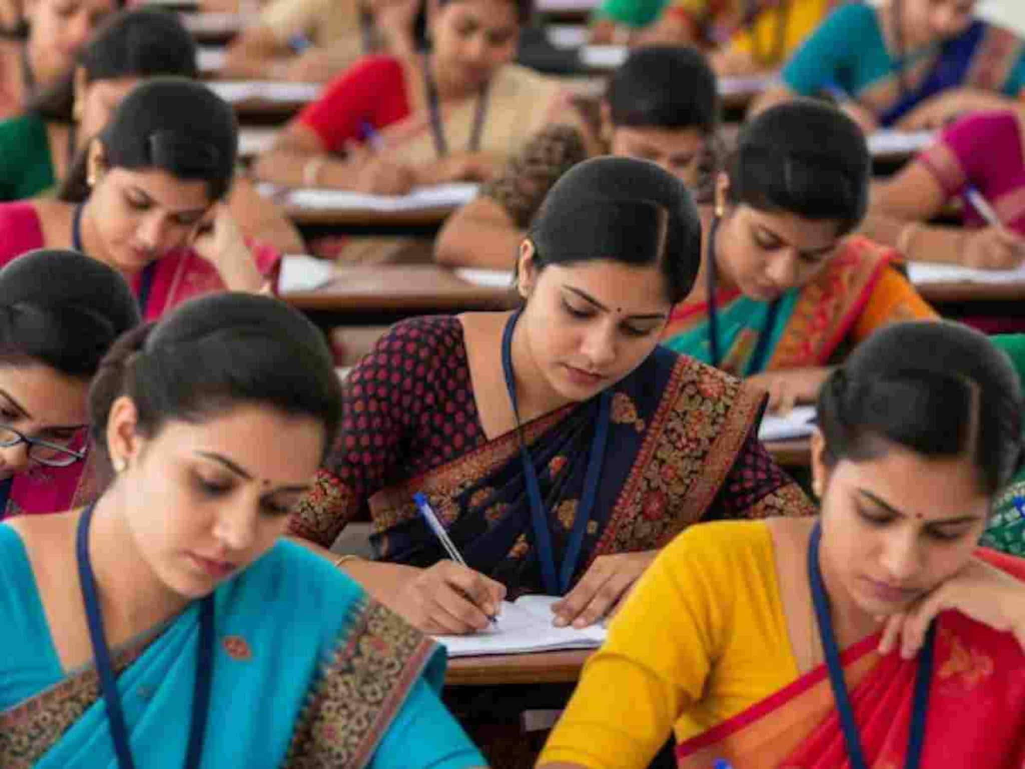 അധ്യാപകരായി നാട്ടിൽ സെറ്റാകണോ? SET പരീക്ഷയ്ക്ക് ഇപ്പോൾ അപേക്ഷിക്കാം