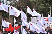 കാർഷിക സർവകലാശാല ഫീസ് വർധന: സിപിഐയുടെ കൃഷി വകുപ്പിനെതിരെ SFI സമരം