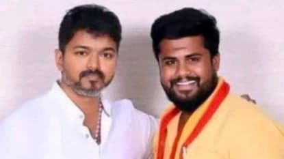 ജസ്റ്റിസ് എൻ സെന്തിൽകുമാറിനെ ലക്ഷ്യമിട്ട് അധിക്ഷേപകരമായ ഫേസ്ബുക്ക് പോസ്റ്റ് വന്നതിനെ തുടർന്നാണ് അറസ്റ്റ് ജസ്റ്റിസ് എൻ സെന്തിൽകുമാറിനെ ലക്ഷ്യമിട്ട് അധിക്ഷേപകരമായ ഫേസ്ബുക്ക് പോസ്റ്റ് വന്നതിനെ തുടർന്നാണ് അറസ്റ്റ്