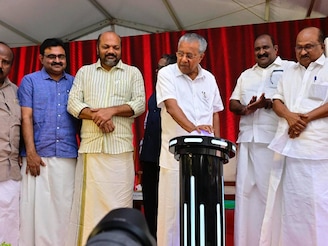 'വാട്ടർ മെട്രോ കൊച്ചിയുടെ മുഖച്ഛായ മാറ്റി': പുതിയ വാട്ടർ മെട്രോ ടെർമിനലുകൾ മുഖ്യമന്ത്രി ഉദ്ഘാടനം ചെയ്തു