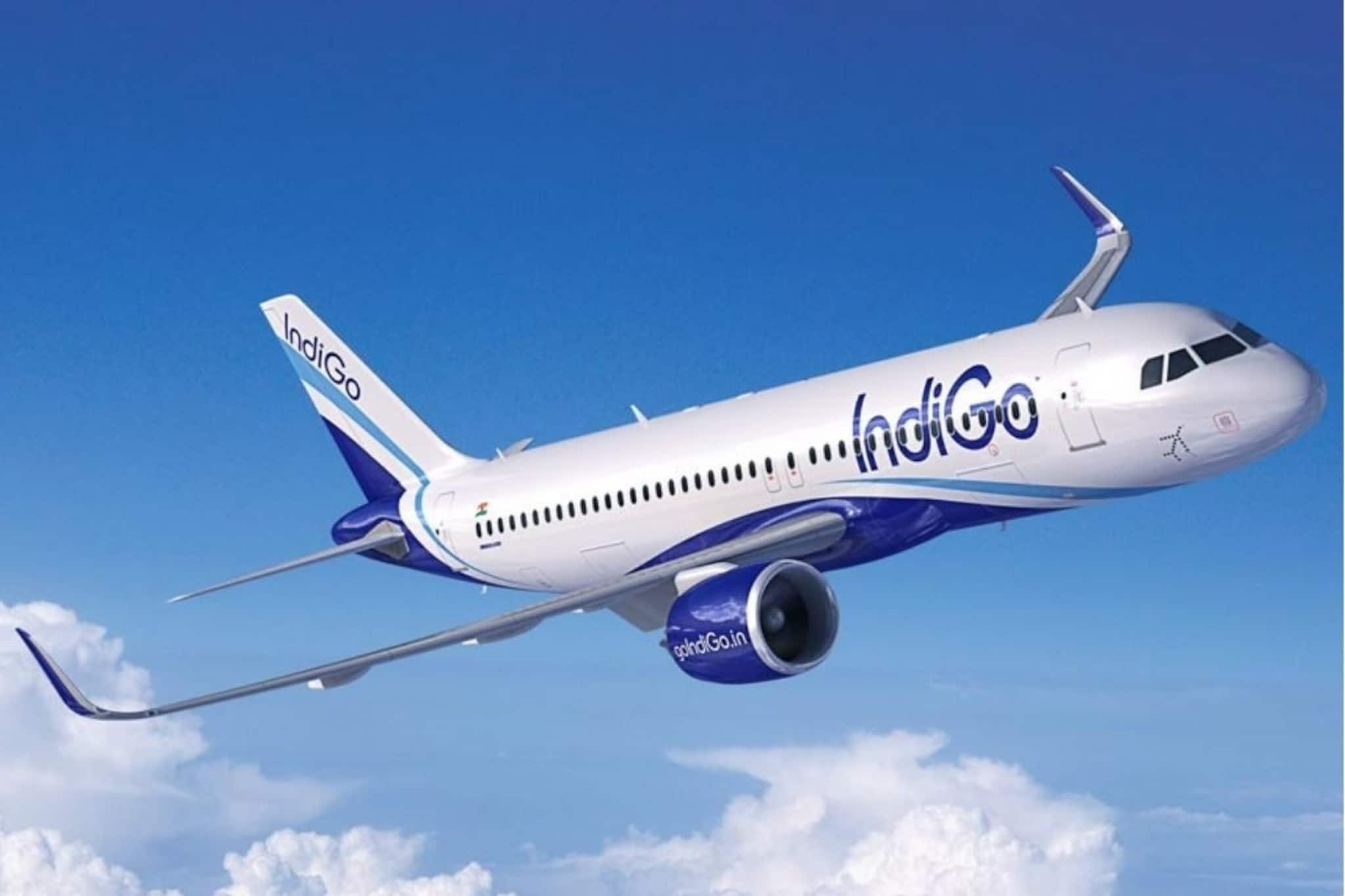 യാത്രക്കാർക്ക് നഷ്ടപരിഹാരത്തിന് പുറമെ 10,000 രൂപയുടെ സൗജന്യ വൗച്ചര് നല്കാനൊരുങ്ങി ഇന്ഡിഗോ യാത്രക്കാർക്ക് നഷ്ടപരിഹാരത്തിന് പുറമെ 10,000 രൂപയുടെ സൗജന്യ വൗച്ചര് നല്കാനൊരുങ്ങി ഇന്ഡിഗോ