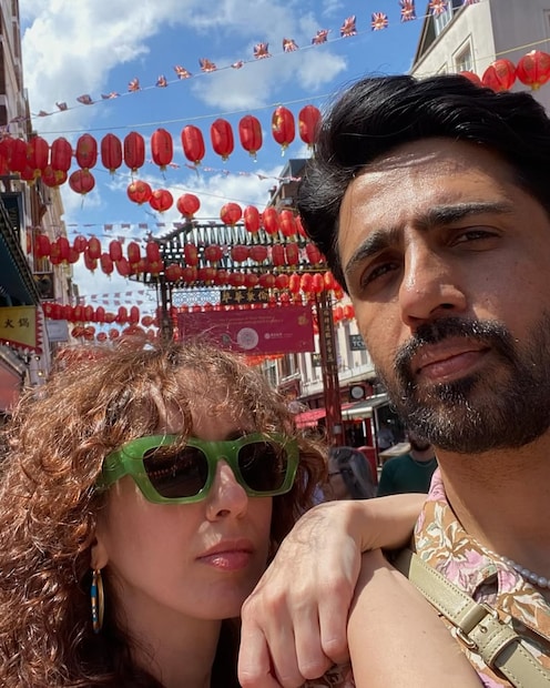 For eight years, the couple seemed inseparable, often sharing glimpses of their life on social media. But as time passed, cracks began to show in their marriage.