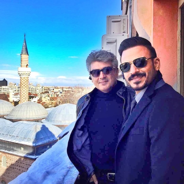 വിവേക് ഒബ്‌റോയ് ജീവചരിത്രം, Vivek Oberoi Net Worth, ഐശ്വര്യ റായ് ഡേറ്റിംഗ്, Aishwarya Rai Vivek Oberoi Relationship, സൽമാൻ ഖാൻ, വിവേക് ഒബ്‌റോയ് വൈരം, Salman Khan Vivek Oberoi Feud, വിവേക് ഒബ്‌റോയ് പഴയ സിനിമകൾ, Vivek Oberoi Hit Movies, വിവേക് ഒബ്‌റോയ് ബിസിനസ്സ്Vivek Oberoi Business Empire1200 ,കോടി സമ്പാദ്യം,Vivek Oberoi Real Estate Dubai,19 വയസ്സിൽ 12 കോടി,Actor Turned Entrepreneur,ഷെയർ മാർക്കറ്റ് ബിസിനസ്,Stock Market Business Vivek Oberoi,വിവേക് ഒബ്‌റോയ് സംഭാവന,Vivek Oberoi Charity Donation, 358 കോടി രൂപ സംഭാവന	Vivek Oberoi Philanthropy,പാവങ്ങൾക്കുള്ള സഹായം,NRI Contribution India,ഐശ്വര്യ റായ് വിവേക് ഒബ്‌റോയ് പ്രണയം,Aishwarya Rai Vivek Oberoi Dating History, വിവേക് ഐശ്വര്യ ബ്രേക്കപ്പ് കാരണം, Aishwarya Vivek Breakup Reason,വിവേക് ഒബ്‌റോയ് ഐശ്വര്യയുടെ മുൻ കാമുകൻ,Aishwarya Rai Ex Boyfriend Vivek,വിവേക് ഐശ്വര്യ റായ് ബന്ധം,Vivek Oberoi and Aishwarya Rai Relationship, Actor, Actors Life, Net Worth, Actor Vivek Oberoi, Vivek Oberoi vs Salman Khan, Cinema, Tamil Cinema, Vivek Oberoi Net Worth, Ajith Movie Villain, Bollywood Cinema, Aishwarya Rai Love, Bollywood actor, Ajith movie villain, business empire, real estate, Indian stock market, Salman Khan controversy,Vivek Oberoi, Tamil actor,  Bollywood,philanthropy, 
