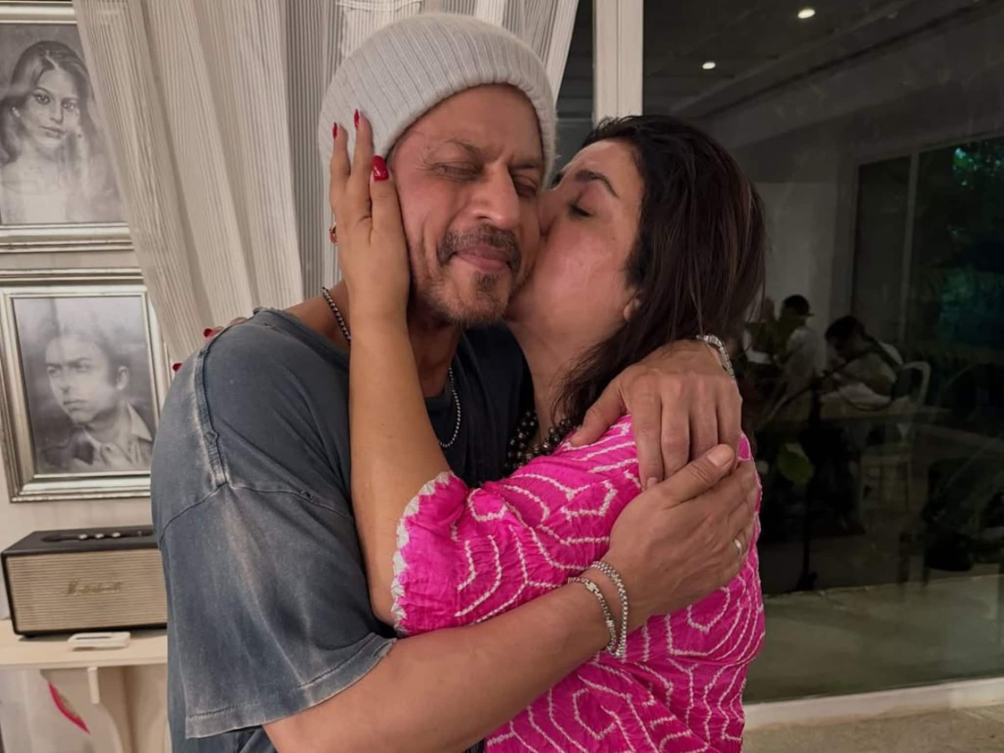 സംവിധാനം ചെയ്ത സിനിമകളുടെ തിയറ്റർ വരുമാനത്തേക്കാൾ കൂടുതൽ പണം യൂട്യൂബിൽ നിന്നും നേടിയ താരം