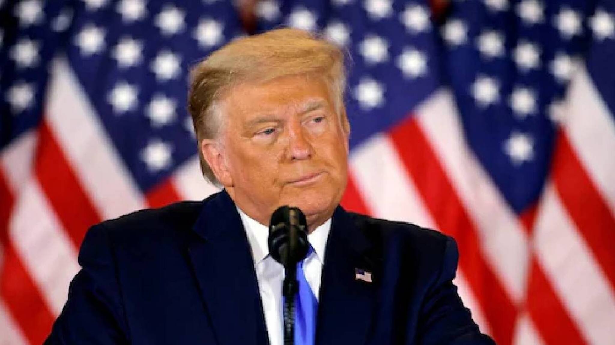 ട്രംപിന്റെ വസതിയിൽ അതിക്രമിച്ചു കയറിയ ആയുധധാരിയെ വെടിവെച്ചു കൊന്നു