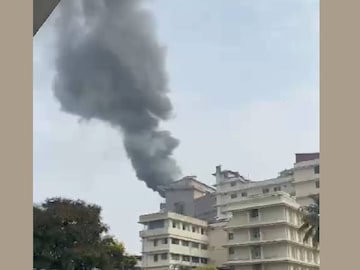 തീപിടിത്തത്തിന്റെ ദൃശ്യം