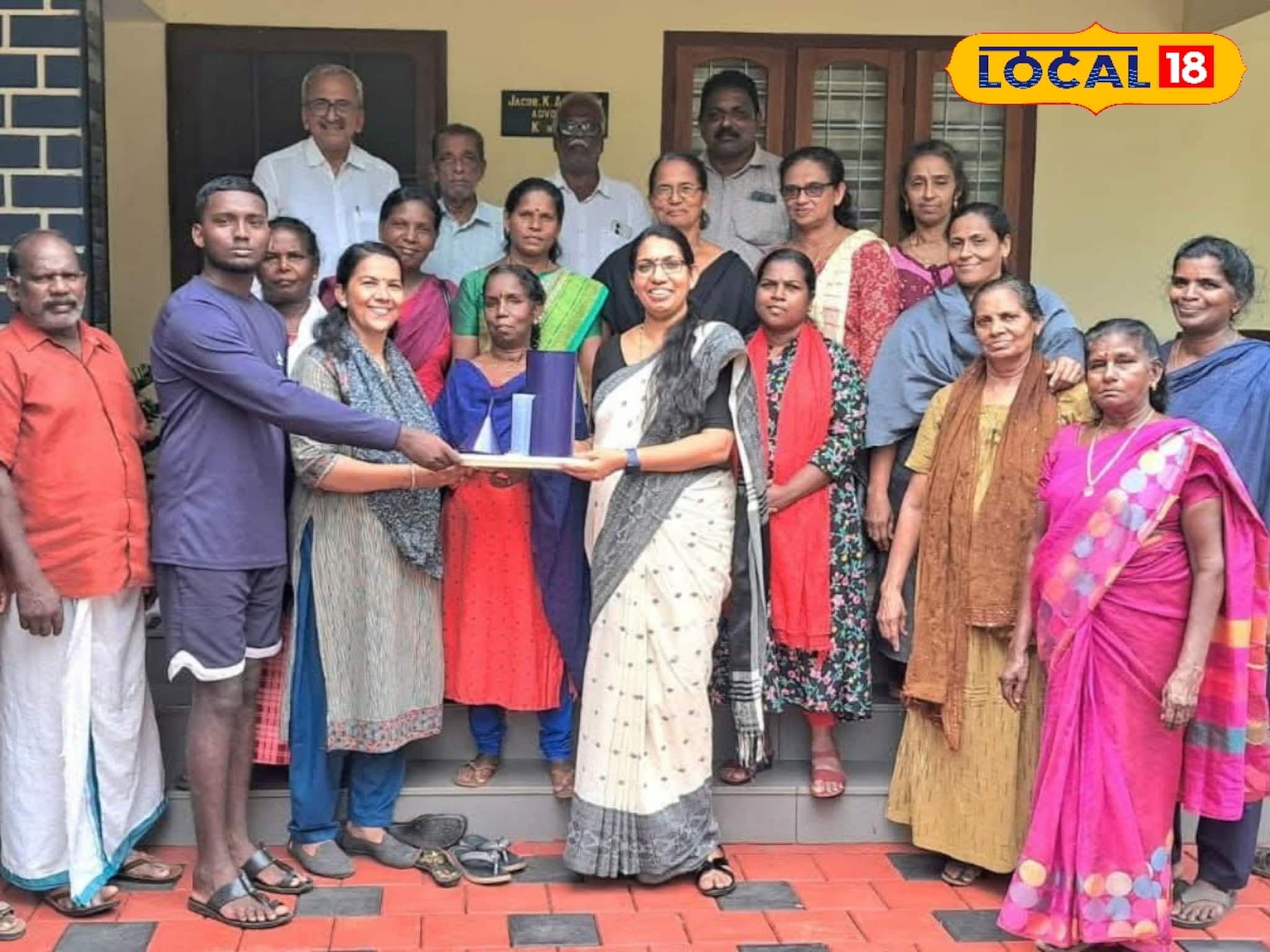 കാലാവസ്ഥാ വ്യതിയാനം ചെറുക്കാൻ 'മഴയറിവ്': എറണാകുളം ജില്ലയിൽ മഴമാപിനി സ്ഥാപിക്കൽ തുടങ്ങി