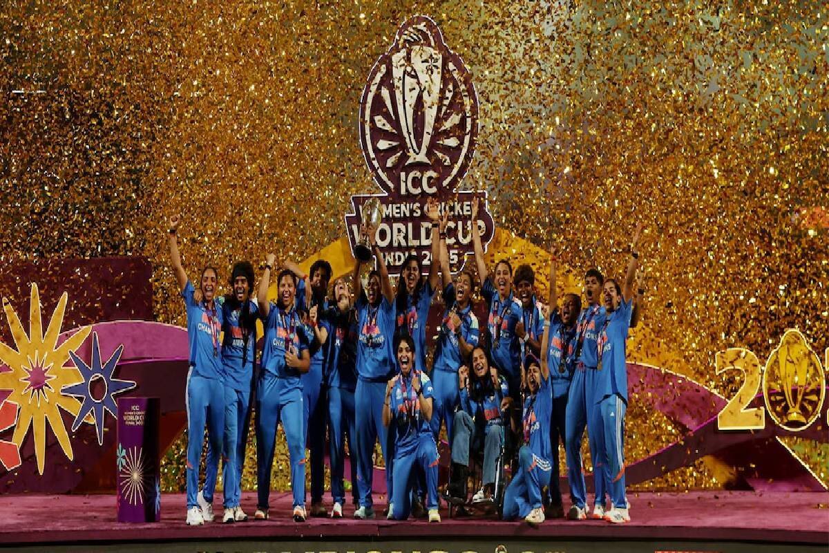 Women's world Cup ഇന്ത്യൻ വനിതകൾ ലോക ജേതാക്കൾ; ദക്ഷിണാഫ്രിക്കയെ തകർത്തത് 52 റൺസിന്