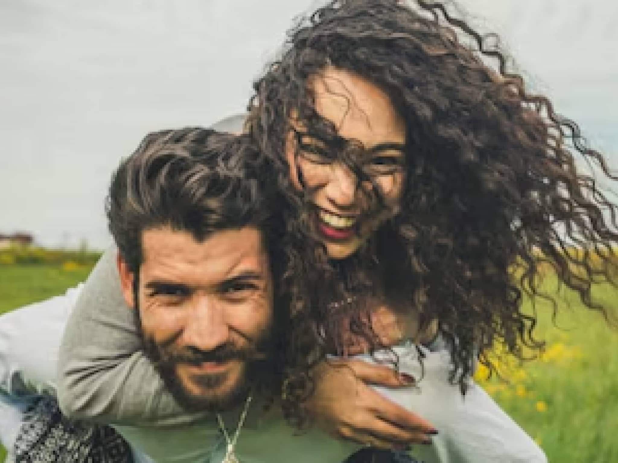 വിവാഹശേഷം ദമ്പതികള്‍ മാതാപിതാക്കളില്‍ നിന്ന് മാറി താമസിക്കണമെന്ന് മനഃശാസ്ത്രജ്ഞൻ; കാരണമറിയാമോ?