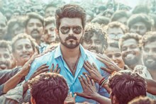 Jana Nayagan | ജനമധ്യേ, ജനങ്ങളുടെ നായകനായി അയാൾ; ദളപതി വിജയ്‌യുടെ ജനനായകൻ ആദ്യ കാഴ്‌ചയിതാ