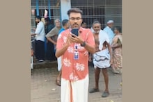 മലപ്പുറത്ത് എസ്ഐആറിന്റെ ഫോം വിതരണ ക്യാംപില് സ്ത്രീകള്ക്ക് മുന്നില് വച്ച് ഉടുമുണ്ട് പൊക്കി കാണിച്ച ബിഎല്ഒയെ നീക്കി