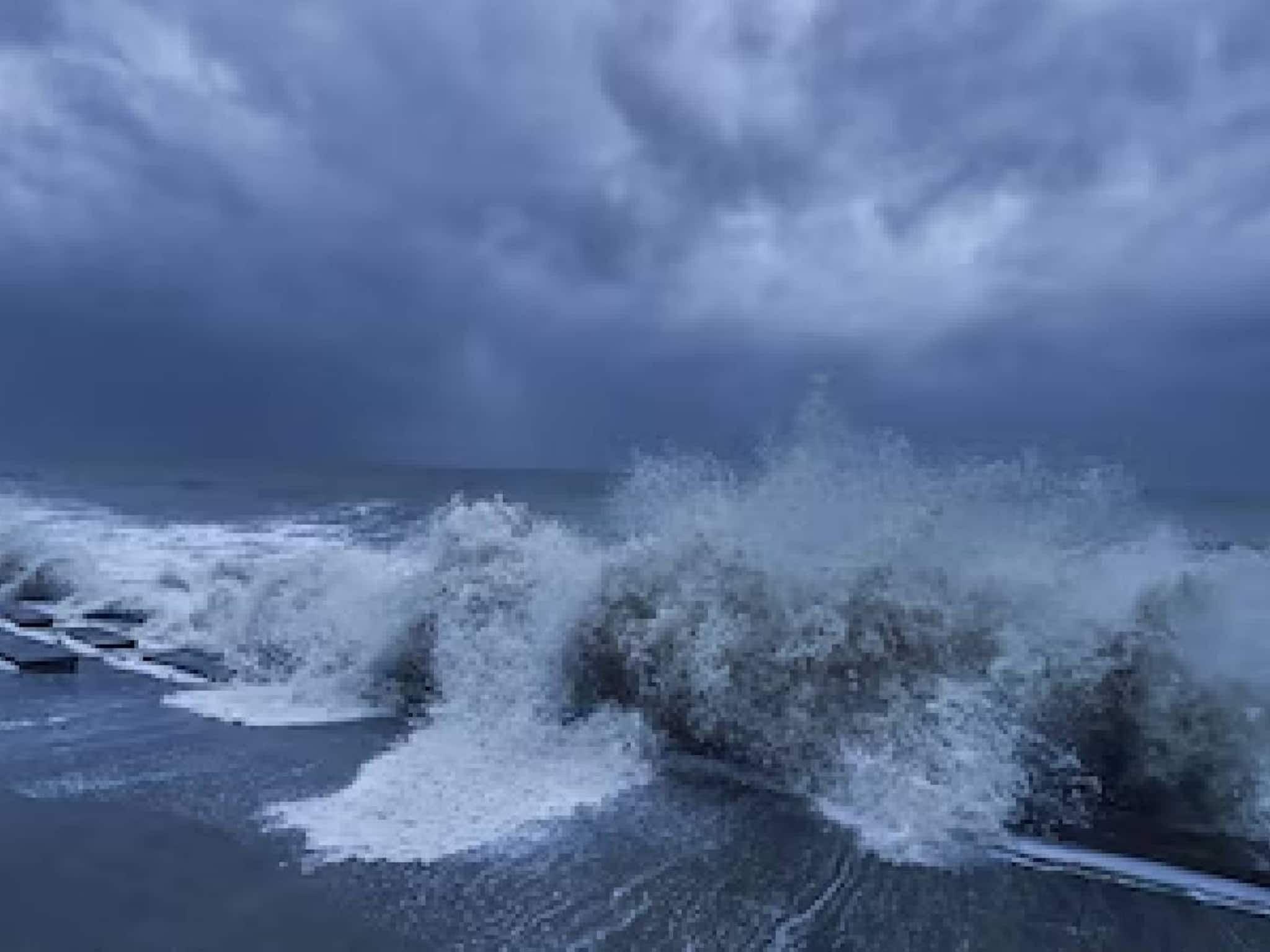 Ditwah Cyclone | ശ്രീലങ്കയിൽ ആഞ്ഞടിച്ച ദിത്വാ ചുഴലിക്കാറ്റ് ഇന്ത്യയുടെ തെക്കൻ തീരത്തേക്ക് നീങ്ങുന്നു
